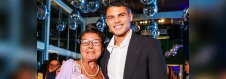 Imagem ilustrativa da imagem Thiago Silva perde dois familiares em uma semana