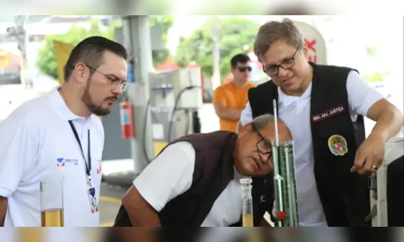 Imagem ilustrativa da imagem Procon fiscaliza postos de combustíveis para combater preços abusivos