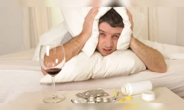 Imagem ilustrativa da imagem Acordou de ressaca? Saiba o que fazer para amenizar os sintomas