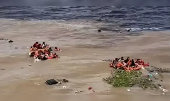 Imagem ilustrativa da imagem Bombeiros reforçam buscas por desaparecidos após naufrágio em Manaus