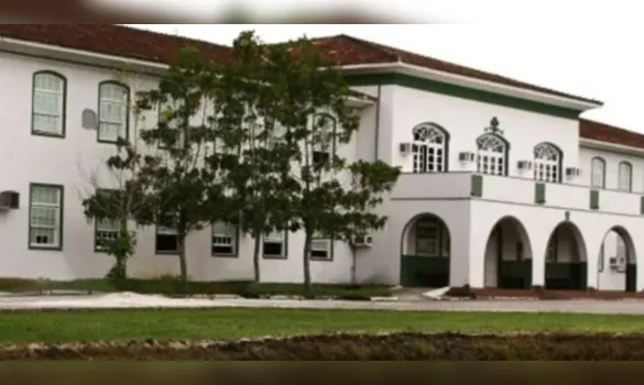 Imagem ilustrativa da imagem Ufra abre 19 vagas para professores no Pará; salários de&nbsp;R$ 8.058