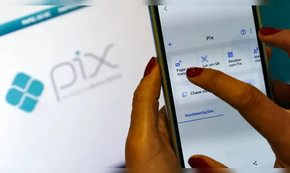 Imagem ilustrativa da imagem Receita Federal volta a negar taxação do Pix e alerta para golpes