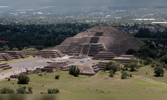 Imagem ilustrativa da imagem Ataque a tiros em pirâmides do México deixa turista canadense morta