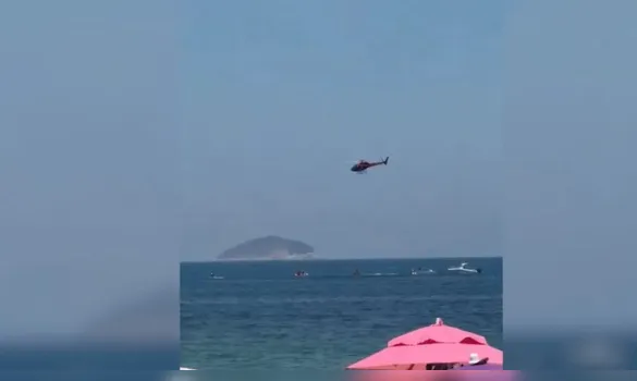 Imagem ilustrativa da imagem Monomotor cai em Copacabana; um corpo é encontrado