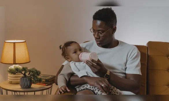 Imagem ilustrativa da imagem Licença-paternidade maior: veja as mudanças aprovadas no Senado