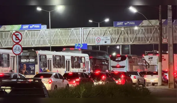 Diante do aumento no fluxo de veículos, a reportagem do DOL consultou o aplicativo de mobilidade Waze para verificar as principais rotas de saída da capital e acesso aos distritos.