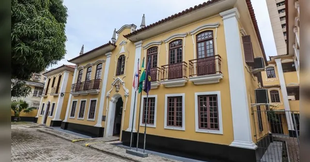 Imagem ilustrativa da notícia Fundação Carlos Gomes abre 121 vagas; veja como participar