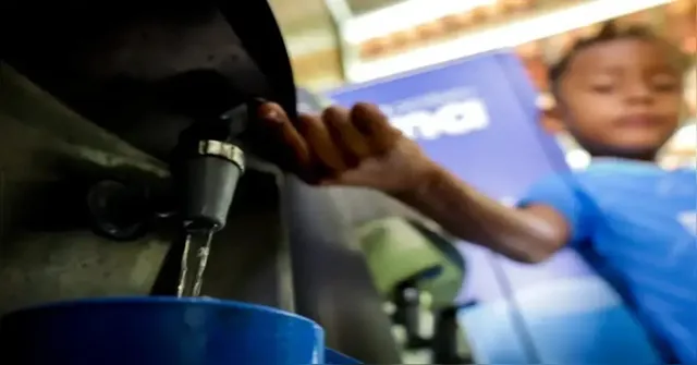 Imagem ilustrativa da notícia 'Água para Todos' avança às ilhas Grande e do Combu em Belém