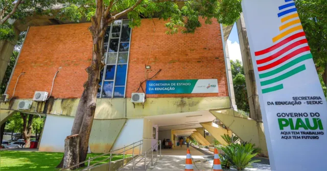 Imagem ilustrativa da notícia Seduc-PI lança concurso com 4 mil vagas e salários de até R$ 5,2 mil