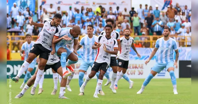 Imagem ilustrativa da notícia Santa Rosa x Paysandu não terá transmissão na TV aberta; entenda