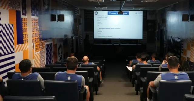 Imagem ilustrativa da notícia Elenco do Remo participa de palestra do departamento médico