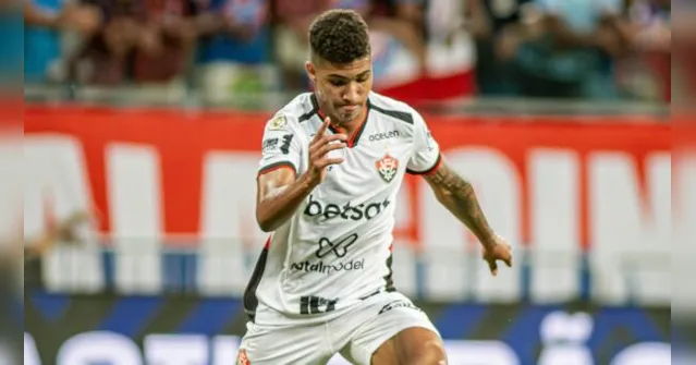 Imagem ilustrativa da notícia Paysandu faz investida em meia do Vitória e executivo revela detalhes