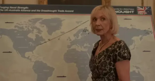 Imagem ilustrativa da notícia Cena de 'A Diplomata' explica o interesse de Trump pela Groenlândia