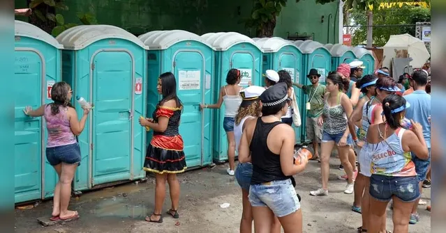 Imagem ilustrativa da notícia Banheiro químico é seguro? Entenda os riscos reais e se proteja