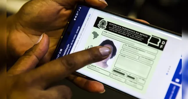 Imagem ilustrativa da notícia Associação alerta para riscos após alteração nas regras de trânsito