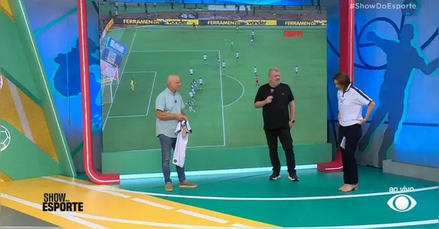 Imagem ilustrativa da notícia Glenda Kozlowski veste a camisa do Remo e comemora volta à Série A