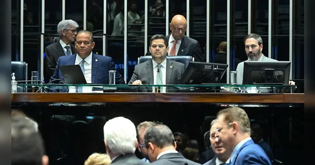 Imagem ilustrativa da notícia Senado aprova PL da Dosimetria e projeto seguirá para sanção presidencial