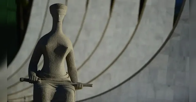 Imagem ilustrativa da notícia STF mantém regra que reduz aposentadorias; entenda!