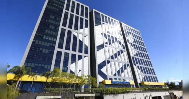 Imagem ilustrativa da notícia Banco do Brasil abre vagas com salário de R$ 1,5 mil para jovens de 14 a 18 anos