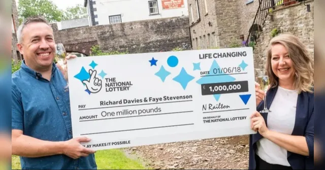 Imagem ilustrativa da notícia Casal ganha prêmio milionário na loteria pela segunda vez