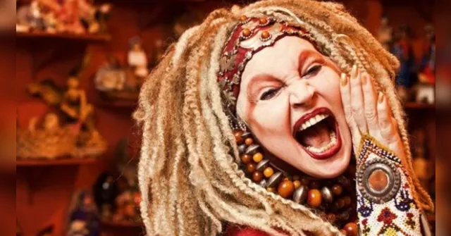 Imagem ilustrativa da notícia Vídeo: relato de Elke Maravilha sobre origem do Papai Noel viraliza na web