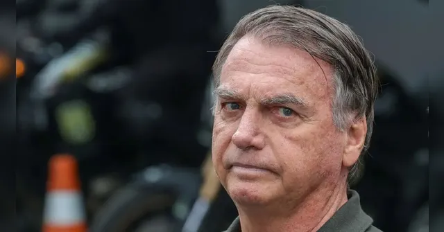 Imagem ilustrativa da notícia Bolsonaro passa por nova cirurgia após soluços, diz Michelle