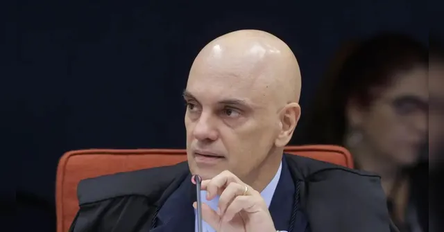 Imagem ilustrativa da notícia Moraes aponta 'modus operandi' sobre risco de fuga para ordenar domiciliar a condenados