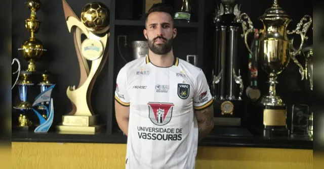 Imagem ilustrativa da notícia Volta Redonda recusa proposta do Paysandu por Ítalo Carvalho