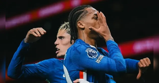 Imagem ilustrativa da notícia Veja quem joga e onde assistir ao vivo partidas neste sábado (20)