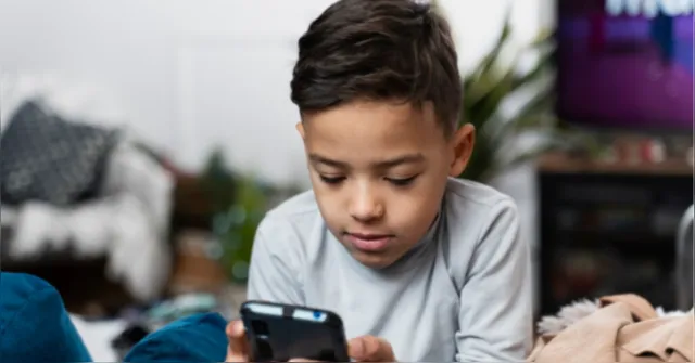 Imagem ilustrativa da notícia ECA Digital entra em vigor para proteger crianças e adolescentes na Internet