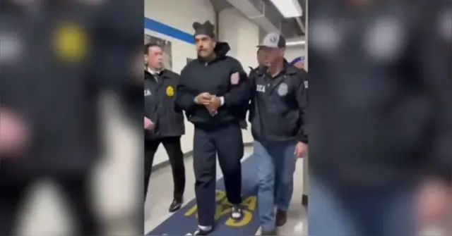 Imagem ilustrativa da notícia VÍDEO: Maduro é levado à audiência de custódia em Nova York