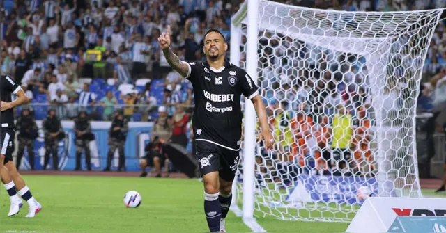 Imagem ilustrativa da notícia Paysandu provoca Pikachu: "Cara, você não tem aura. Desiste"