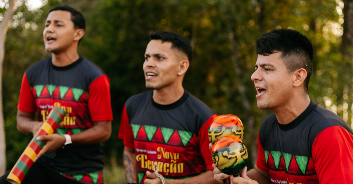 A programação inclui mais de 30 apresentações de carimbó, além de oficinas, rodas de conversa, palestras e atividades formativas.