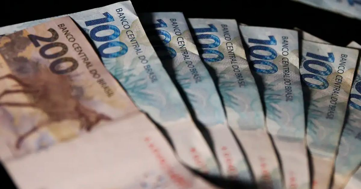 Até o fim de 2025, mais de 352 mil adesões já haviam liberado aproximadamente R$ 5,6 bilhões.
