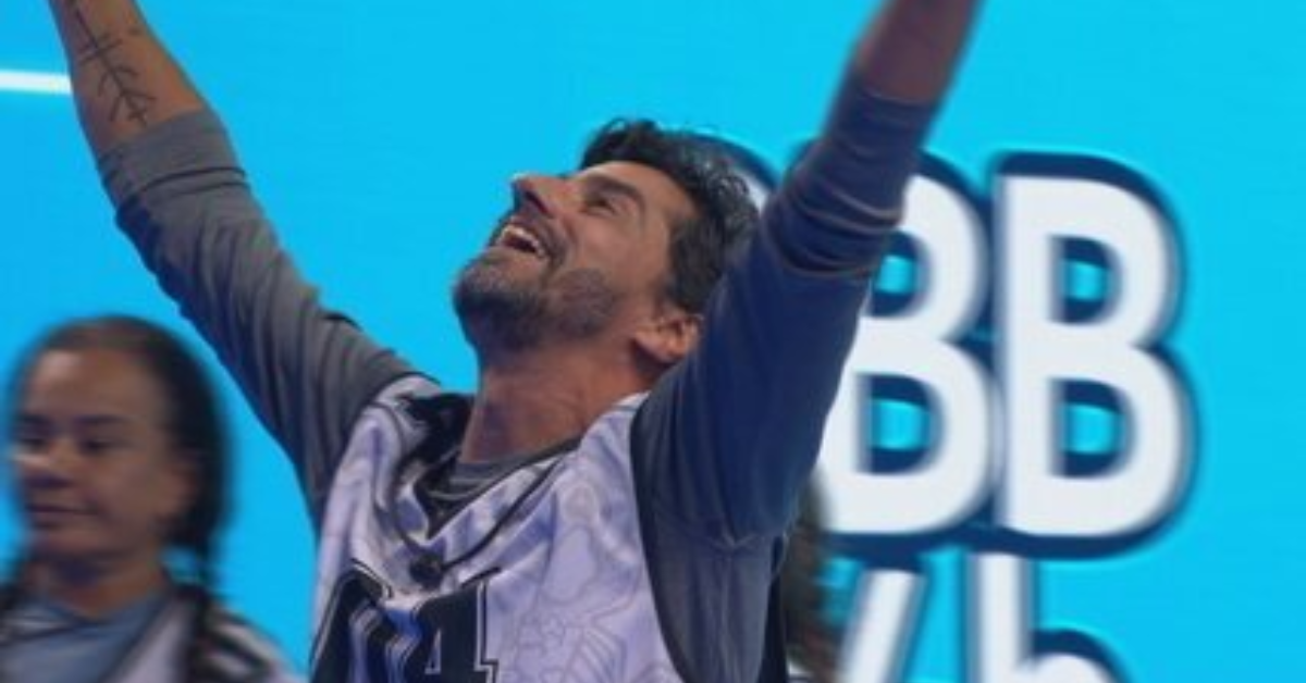 Alberto Cowboy comemora vitória na nona Prova do Líder, definida por dinâmica baseada em sorte e escolhas estratégicas.