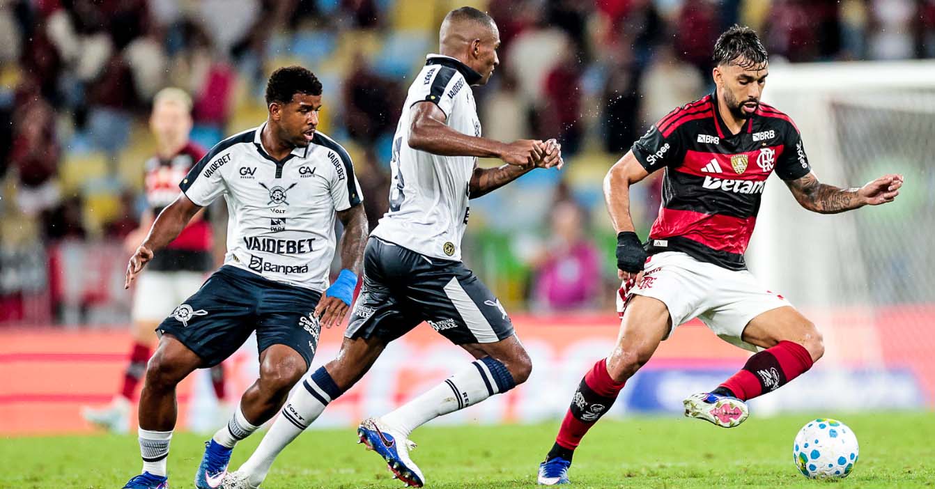 Leão perdeu por 3 a 0 no primeiro turno
