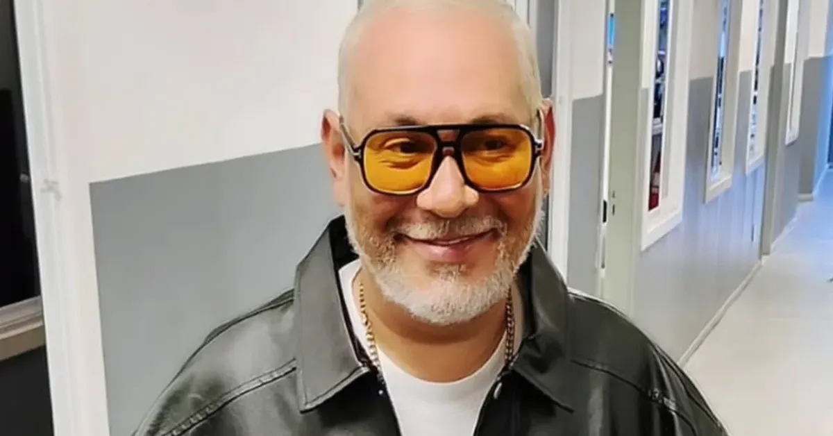Internado após um quadro de hemorragia digestiva, Chrigor apareceu nas redes sociais para tranquilizar os fãs e agradecer o apoio recebido durante a recuperação.