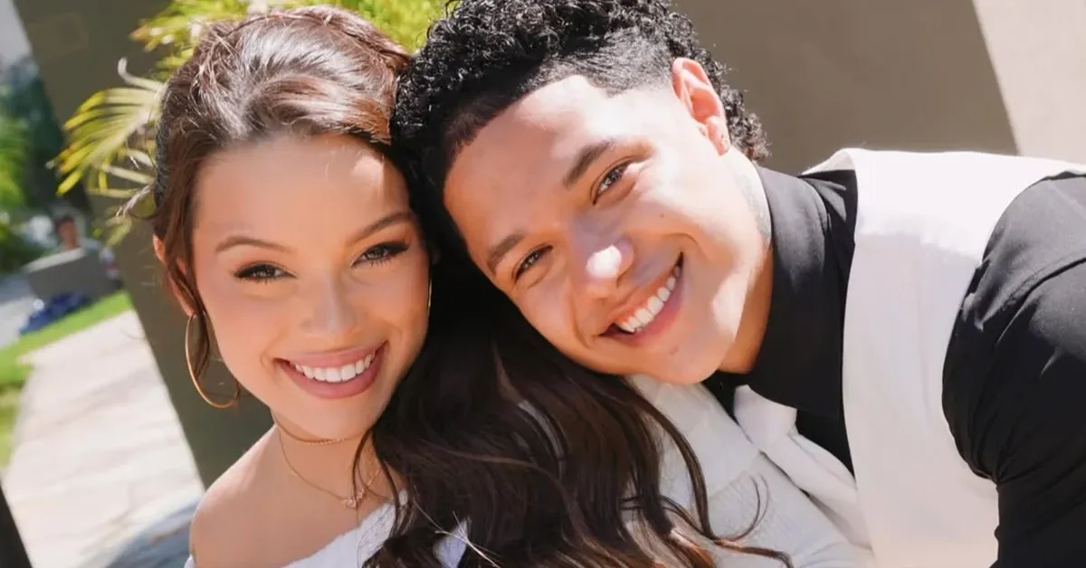 Grávida do primeiro filho, Kamylinha celebrou o casamento com o influenciador Andyn e compartilhou momentos da cerimônia nas redes sociais.
