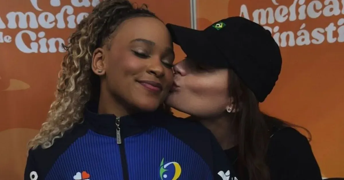 Rebeca Andrade voltou a ser assunto nas redes após uma curtida interpretada por internautas como resposta a rumores sobre sua vida amorosa.