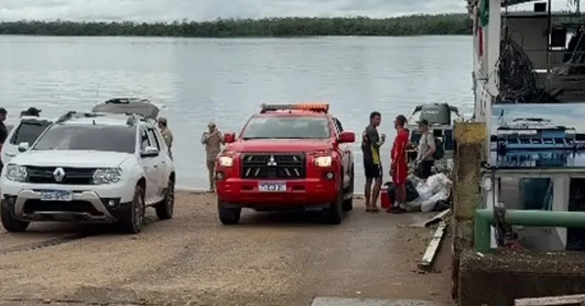 As equipes de busca permanecem na área e continuam os trabalhos