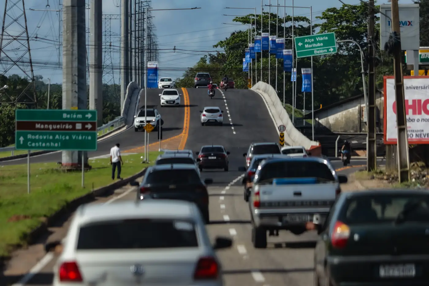 Viaduto da BR-316: veja como está o trânsito na saída de Belém.