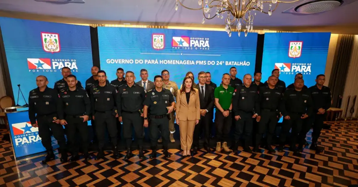Governadora Hana Ghassan promoveu 17 agentes do 24º BPM por ato de bravura após o resgate de moradores durante os alagamentos em Belém.