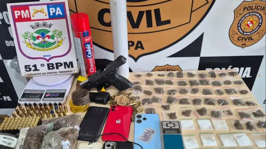Durante diligências, as equipes policiais apreenderam entorpecentes e armas