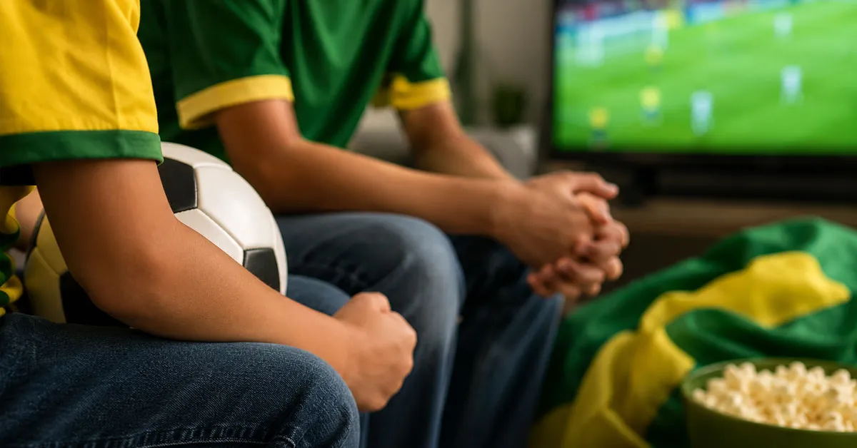 Especialista aponta que o futebol é uma oportunidade para os pais ensinarem resiliência, respeito e celebração em cada resultado