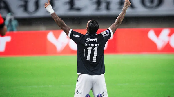 O atacante Alef Manga soma sete contribuições ofensivas, com quatro gols marcados e três assistências