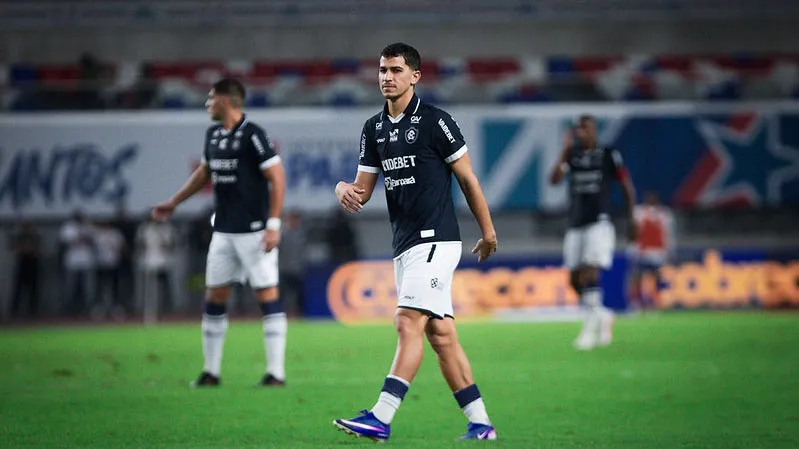 Vitor Bueno é um dos cotados a assumir a vaga de Zé Ricardo no Clube do Remo