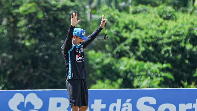 Paysandu encerra invencibilidade em casa com derrota para a Inter de Limeira.