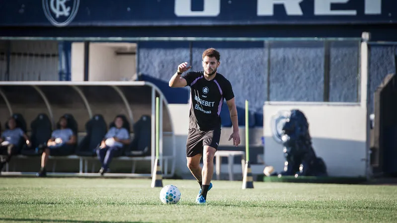 Edson Fernando chega ao Remo com otimismo para reverter a situação na Série A.