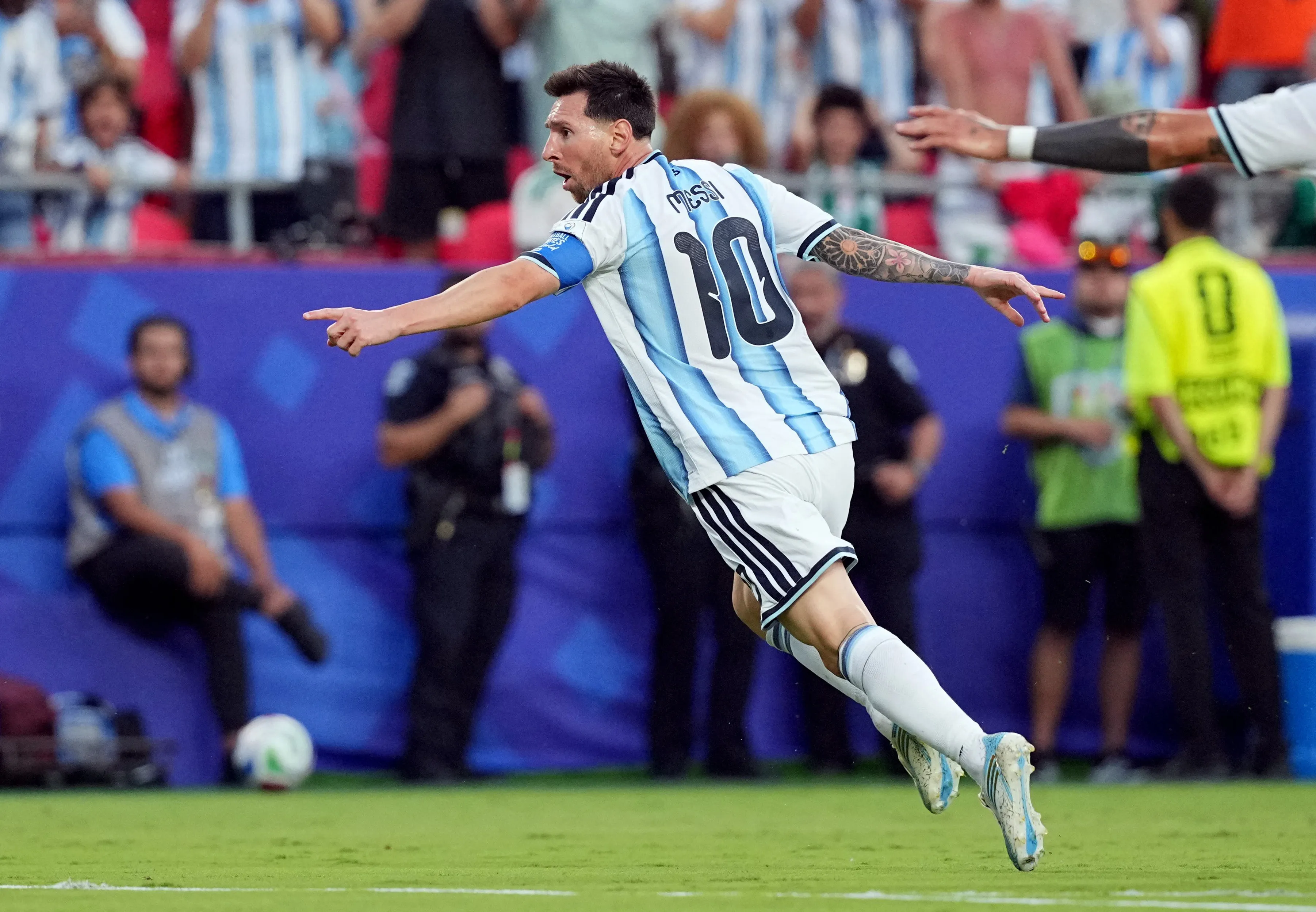 Pela seleção da Argentina, Messi acumula 119 gols em 200 partidas disputadas.