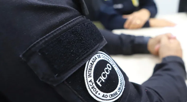 A FICCO/PA é formada pela Polícia Federal, Polícia Civil do Estado do Pará e Secretaria de Administração Penitenciária do Pará